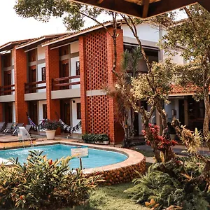 E Chale Porto Paraiso Hotel
